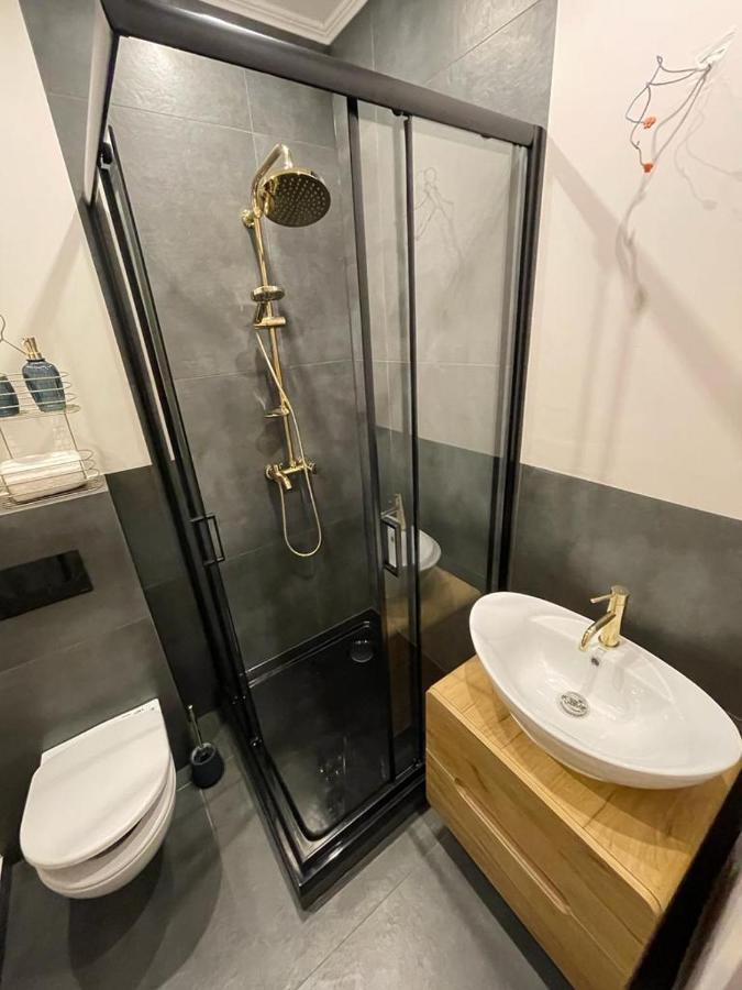 Stylowy Apartament W Centrum Vratislav Exteriér fotografie