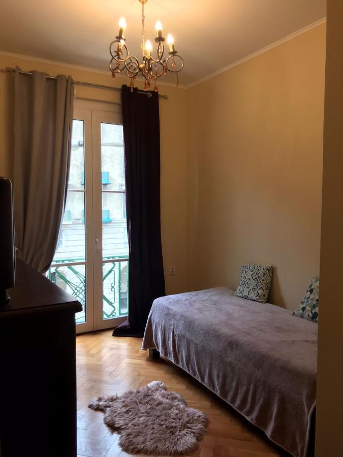 Stylowy Apartament W Centrum Vratislav Exteriér fotografie