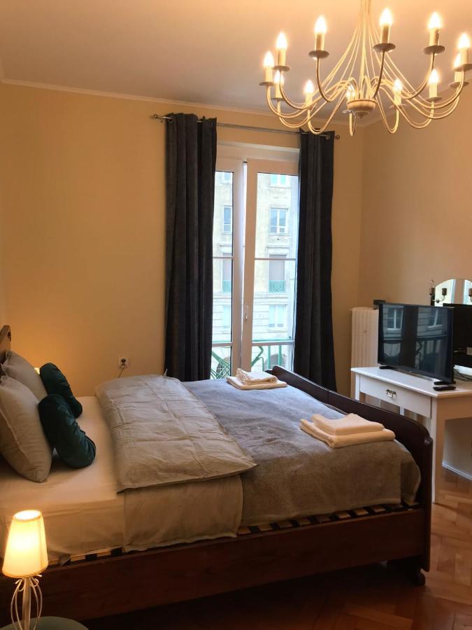 Stylowy Apartament W Centrum Vratislav Exteriér fotografie